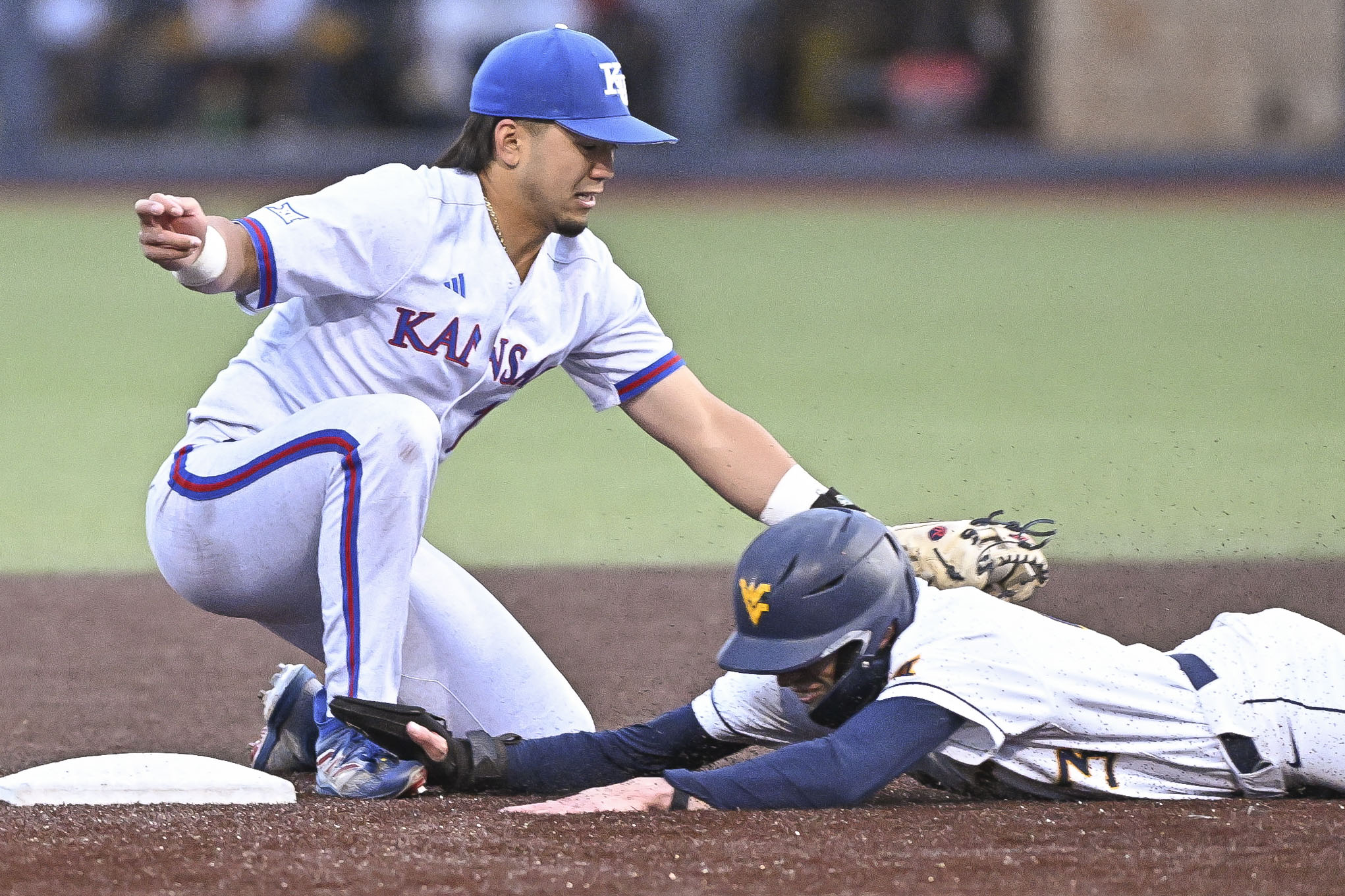West Virginia strikes out 15 times, as Kansas pulls off a 5-3 upset